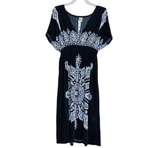 •CRISTINALOVE•NWOT BLACK FLORAL MEDALLION V-NECK SHORT SLEEVE DRESS SIZE SMALL